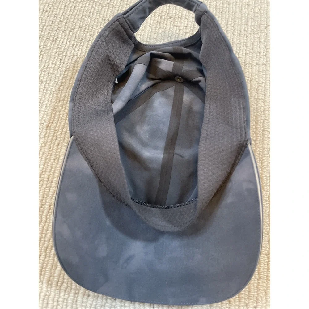 Lululemon Fast and Free Running Hat Adjustable Cap Diamond Dye Gray Women's